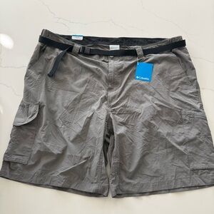 New with tags | Men’s Columbia shorts | Size 48W 10L